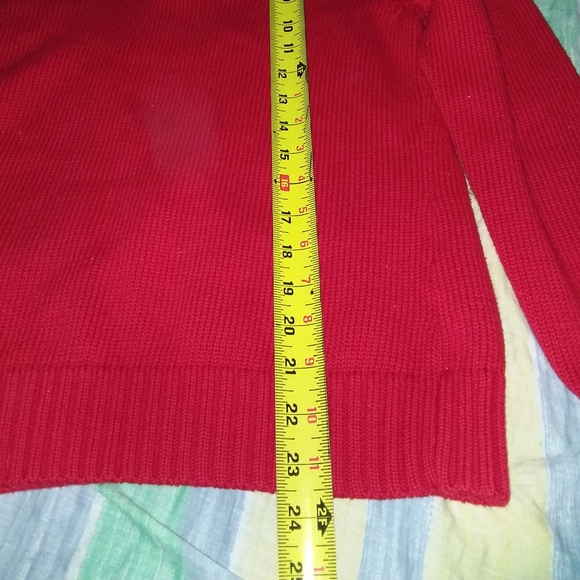 LRL LAUREN WOMENS RED SWEATER WITH HOOKS SIZE MEDIUM - Picture 3 of 5